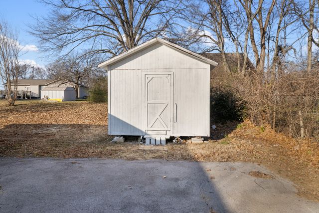 115 Leota Dr, Hendersonville, TN 37075