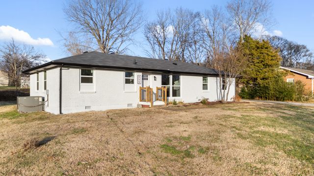 115 Leota Dr, Hendersonville, TN 37075