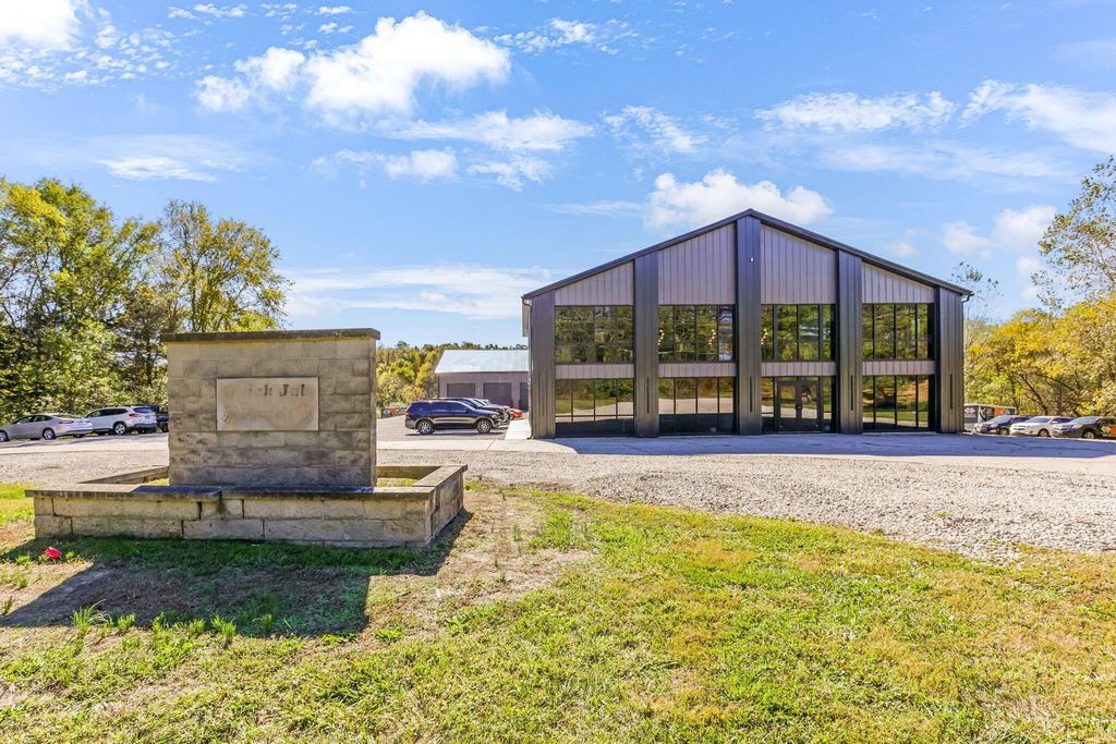 3071 Sportsman Club Road NW, Johnstown, OH 43031