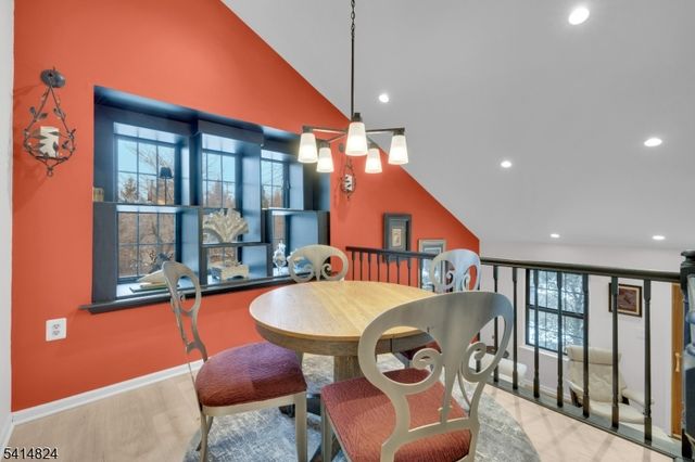 104 Wood Duck Ct, Allamuchy Twp., NJ 07840