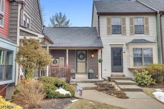 104 Wood Duck Ct, Allamuchy Twp., NJ 07840