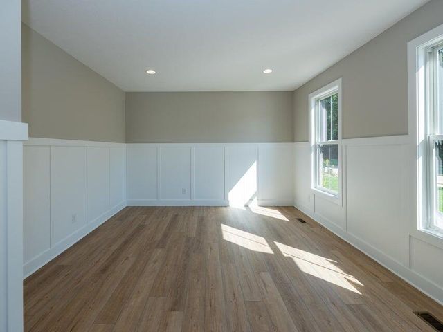5940 Blue Jay Drive, Kalamazoo, MI 49009