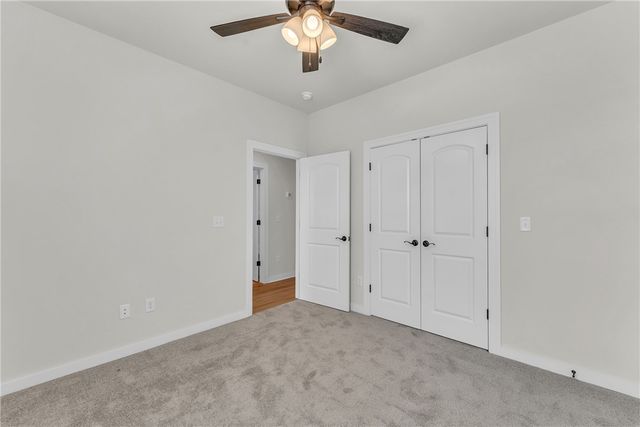 2237 S Magnificent Loop, Fayetteville, AR 72701