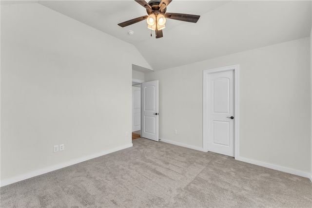 2237 S Magnificent Loop, Fayetteville, AR 72701