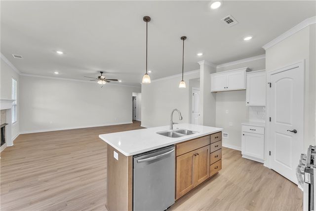 2237 S Magnificent Loop, Fayetteville, AR 72701