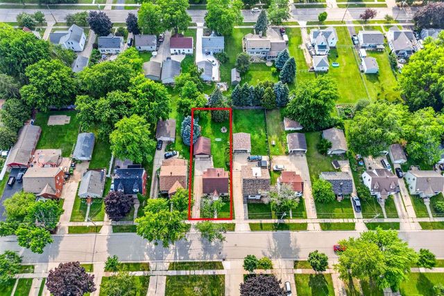 724 STATE STREET, Menasha, WI 54952