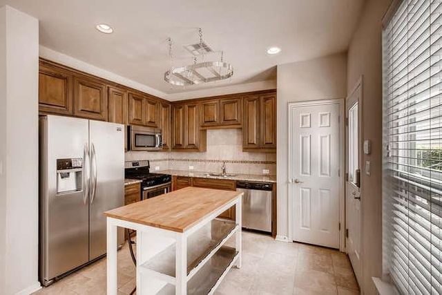 1813 Carlson DR, Austin, TX 78741