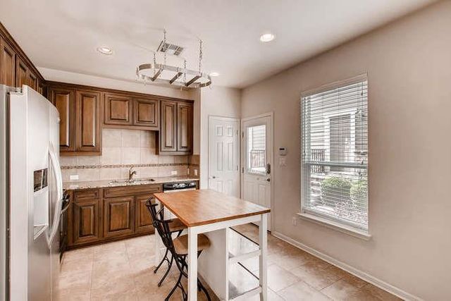 1813 Carlson DR, Austin, TX 78741