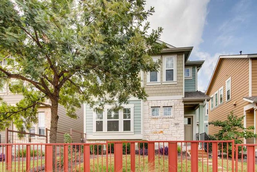 1813 Carlson DR, Austin, TX 78741