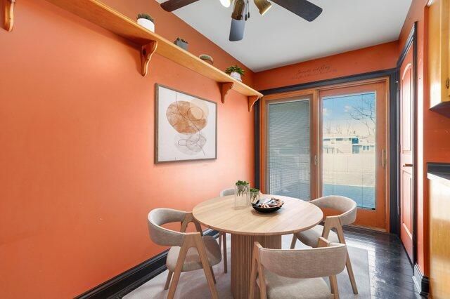 9210 Woodward Avenue, Highland, IN 46322