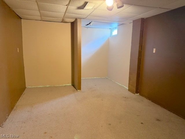 527 W 3rd Street, Uhrichsville, OH 44683