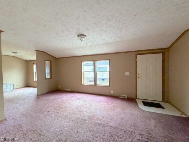 527 W 3rd Street, Uhrichsville, OH 44683