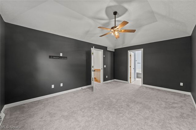 107 Keswick Court, Amherst, OH 44001