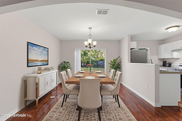 8253 HALLS HAMMOCK Court, Jacksonville, FL 32244