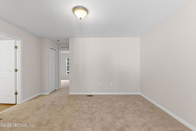 8253 HALLS HAMMOCK Court, Jacksonville, FL 32244