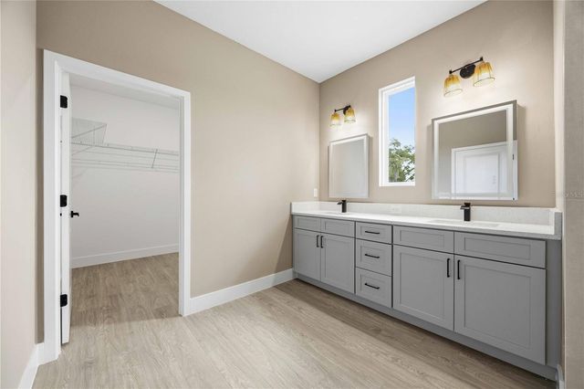 2108 RIVER HAWK LOOP, Winter Haven, FL 33880