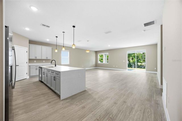 2108 RIVER HAWK LOOP, Winter Haven, FL 33880