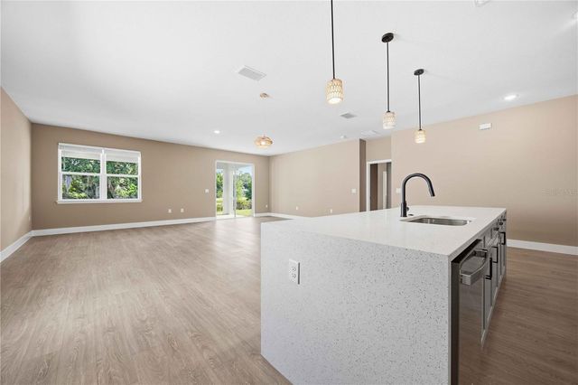 2108 RIVER HAWK LOOP, Winter Haven, FL 33880