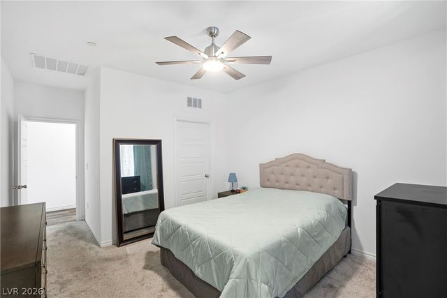 9672 Abel Cliff Street, Las Vegas, NV 89143