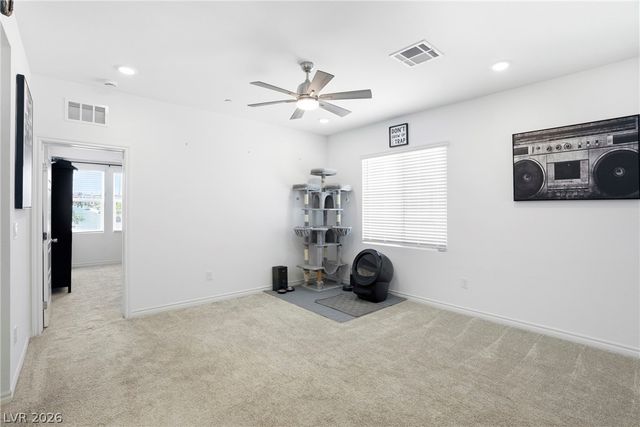 9672 Abel Cliff Street, Las Vegas, NV 89143