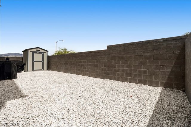 9672 Abel Cliff Street, Las Vegas, NV 89143