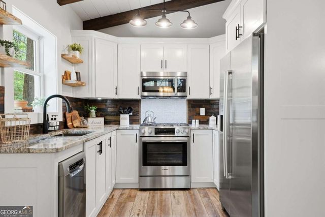 10758 Chatsworth Highway, Ellijay, GA 30540