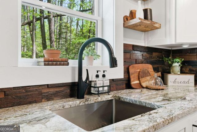 10758 Chatsworth Highway, Ellijay, GA 30540