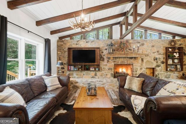 10758 Chatsworth Highway, Ellijay, GA 30540