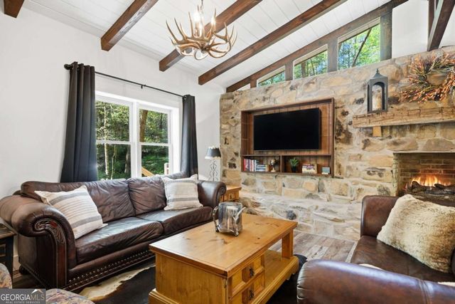 10758 Chatsworth Highway, Ellijay, GA 30540