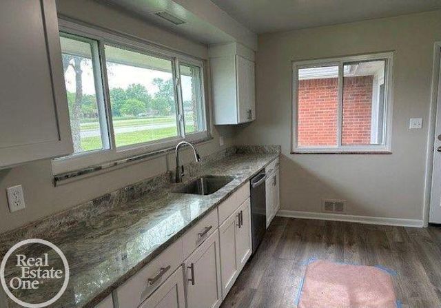22990 S Nunneley Road, Clinton Township, MI 48035