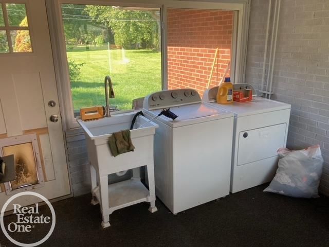 22990 S Nunneley Road, Clinton Township, MI 48035