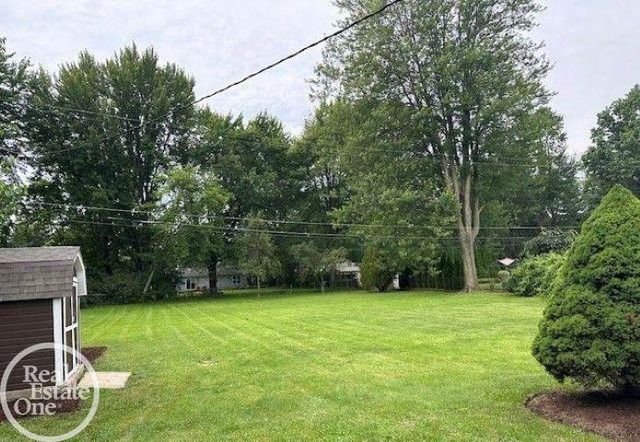 22990 S Nunneley Road, Clinton Township, MI 48035