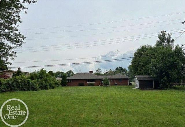 22990 S Nunneley Road, Clinton Township, MI 48035
