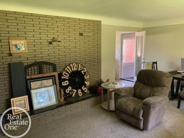 22990 S Nunneley Road, Clinton Township, MI 48035