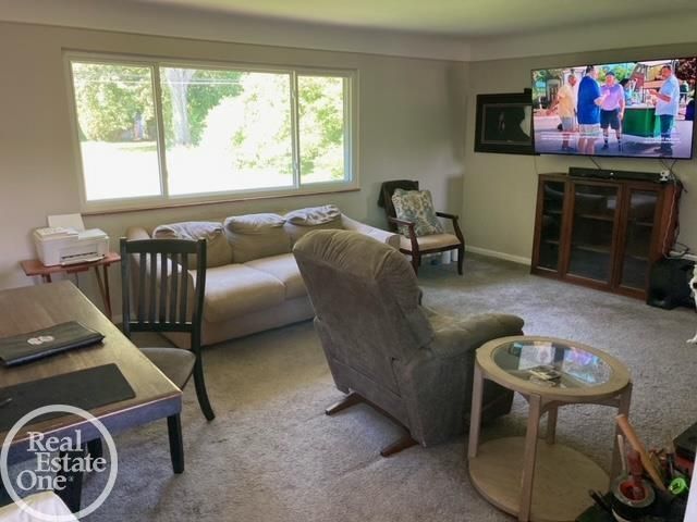 22990 S Nunneley Road, Clinton Township, MI 48035