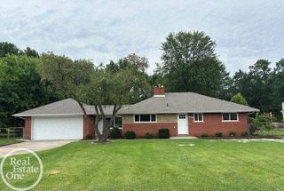 22990 S Nunneley Road, Clinton Township, MI 48035
