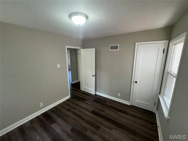 9724 Margo Ann Lane, Woodson Terrace, MO 63134