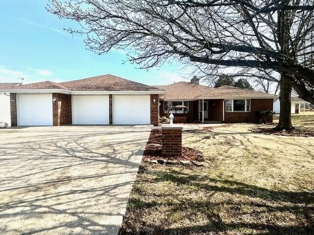 216 Deano Road, Branson, MO 65616