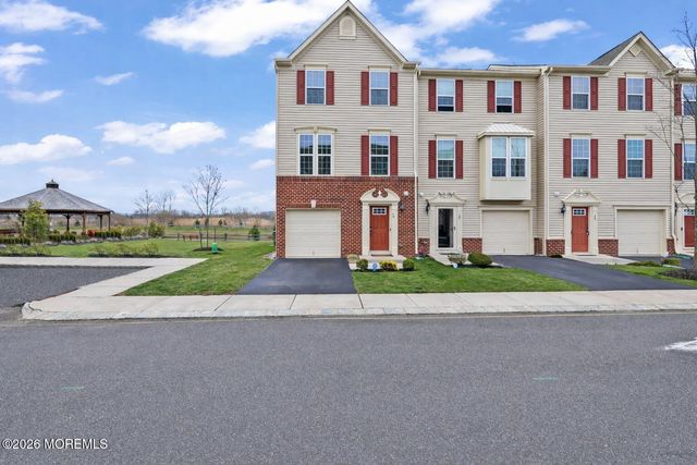 70 Kyle Drive, Tinton Falls, NJ 07712