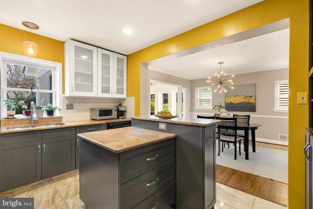 5755 26TH ST NW, Washington, DC 20015