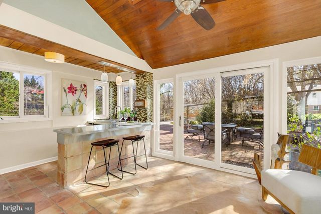 5755 26TH ST NW, Washington, DC 20015