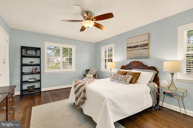 5755 26TH ST NW, Washington, DC 20015