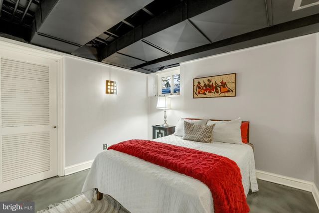 5755 26TH ST NW, Washington, DC 20015