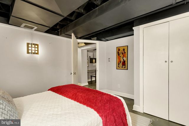 5755 26TH ST NW, Washington, DC 20015