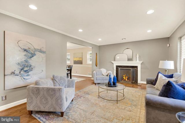 5755 26TH ST NW, Washington, DC 20015