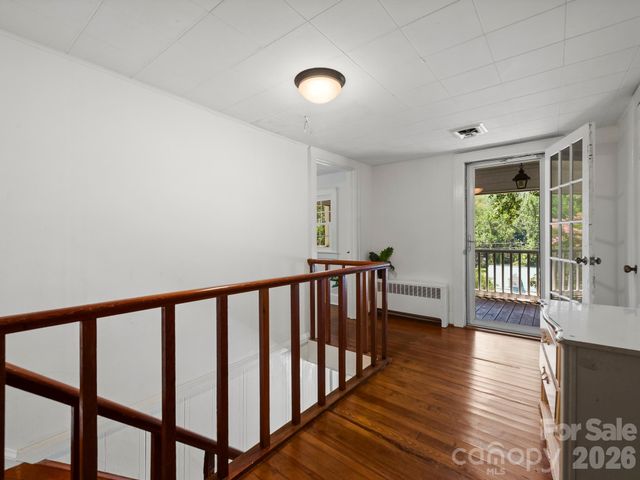 689 S Trade Street, Tryon, NC 28782