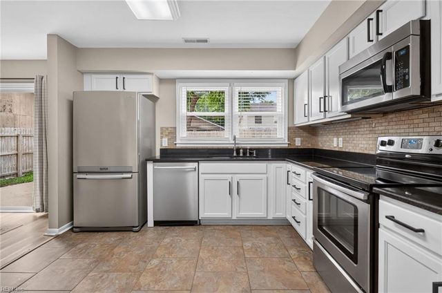 616 Pine Lake DR, Virginia Beach, VA 23462