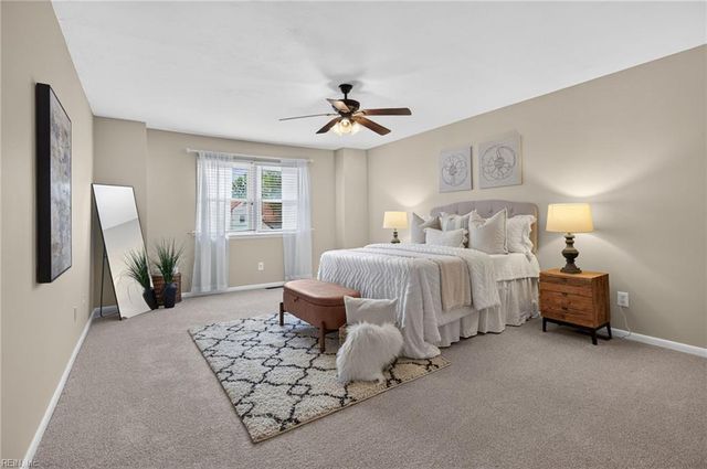 616 Pine Lake DR, Virginia Beach, VA 23462