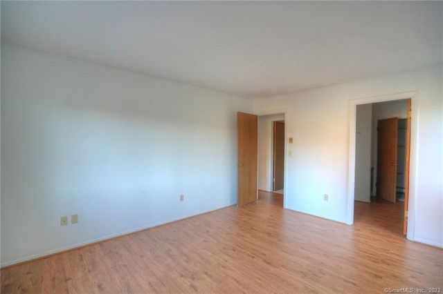 74 Buddington Road 6, Groton, CT 06340