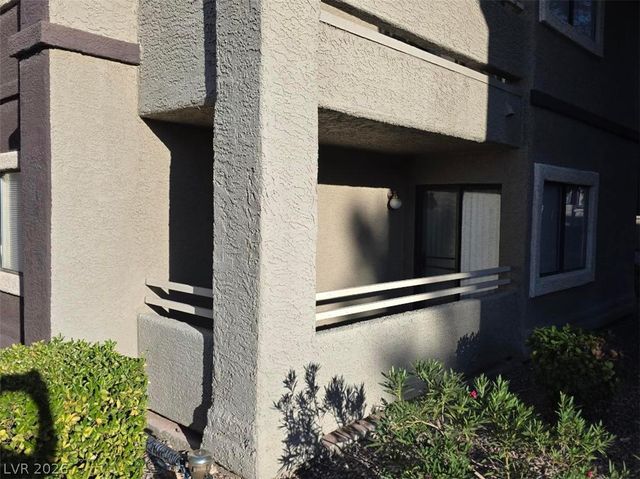 5052 South Rainbow Boulevard 106, Las Vegas, NV 89118